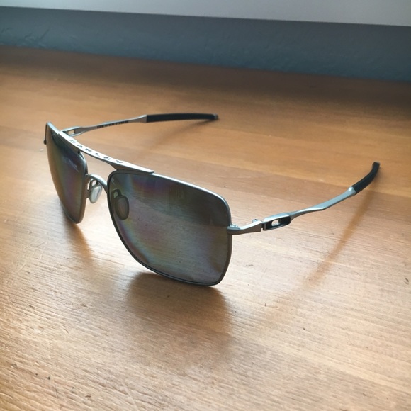 oakley deviation polarized